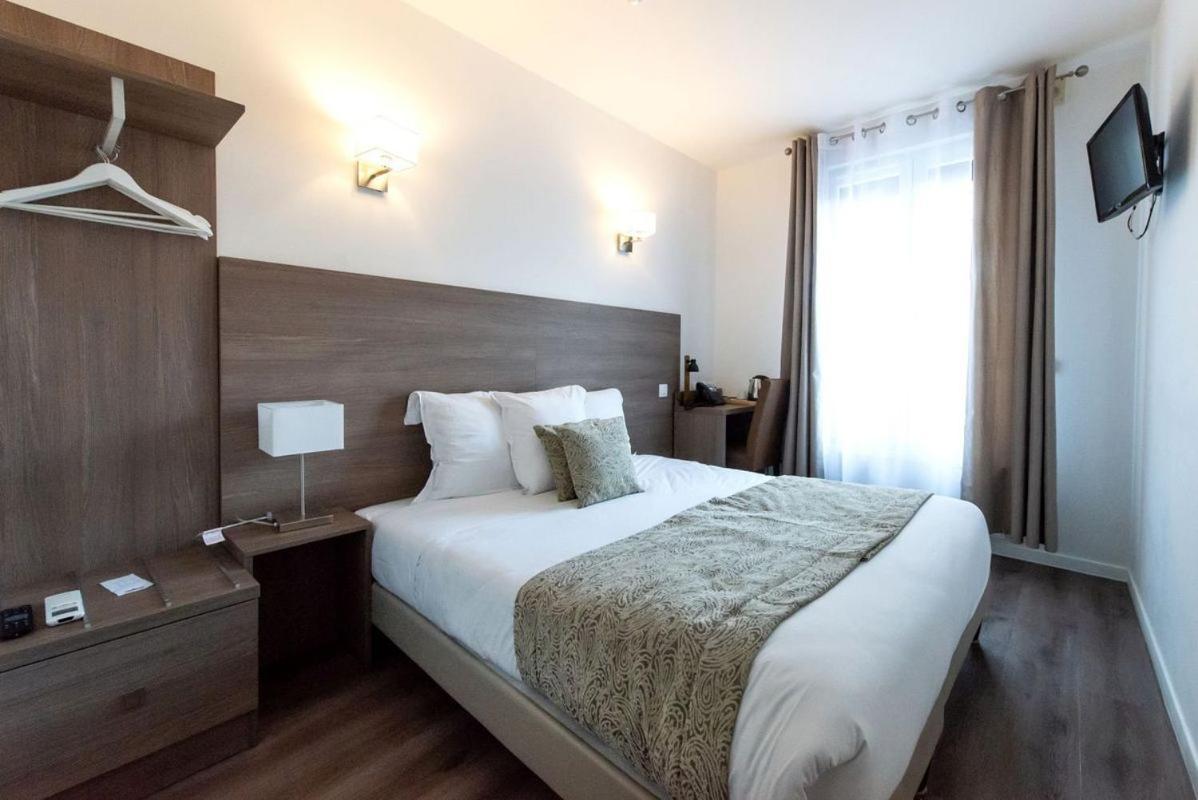 Le Theatre Hotel Suresnes Eksteriør billede